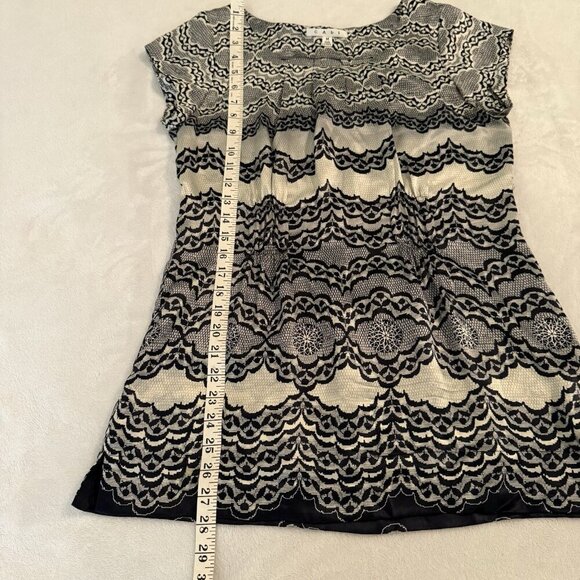 CAbi 100% Silk Women’s Top Blouse Black Gray Cream Cinch Waist Cap Sleeve Medium - Picture 13 of 15